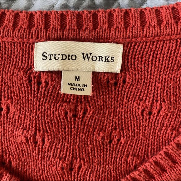⭐ 3/$15 Studio Works Medium Red Knit V-Neck Long Sleeve Sweater - Picture 7 of 8